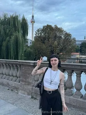 Shorthairednataly OnlyFans Leaked Free Thumbnail Picture - #3Vt0oa8fV1