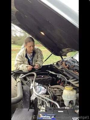 Shortnsweetgal1 OnlyFans Leaked Free Thumbnail Picture - #4PiXaaOE4d