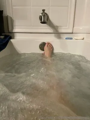 Shortnsweetgal1 OnlyFans Leaked Free Thumbnail Picture - #W4Fn2bAemw