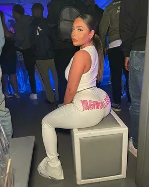 Shortyrosita OnlyFans Leaked Free Thumbnail Picture - #DfnB7Q2XDN