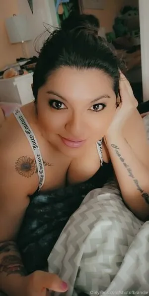 Shotofbrandie OnlyFans Leaked Free Thumbnail Picture - #BDwe3rq9oC