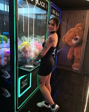 Showliana OnlyFans Leaked Free Thumbnail Picture - #fE384DKCLU