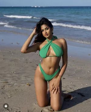 Shreya Arun OnlyFans Leaked Free Thumbnail Picture - #VlExDKrFLR
