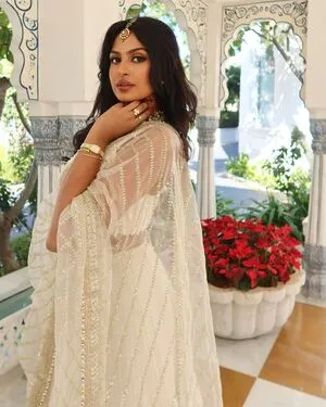 Shreya Arun OnlyFans Leaked Free Thumbnail Picture - #salsEsR1CK