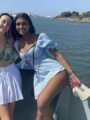 shreyanaidoo OnlyFans Leaked Free Thumbnail Picture - #A7regKKzD6