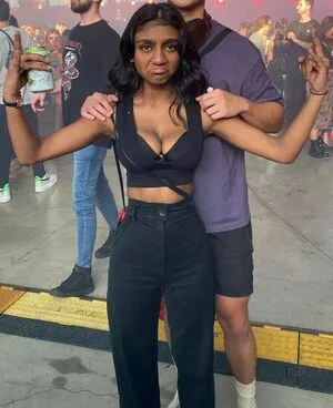 shreyanaidoo OnlyFans Leaked Free Thumbnail Picture - #GYj9NbCauR
