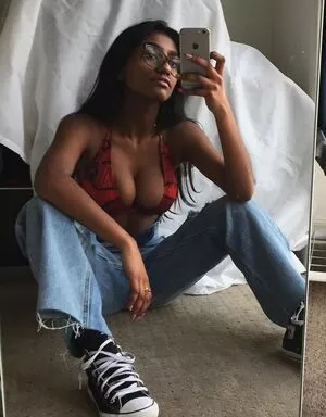 shreyanaidoo OnlyFans Leaked Free Thumbnail Picture - #myJAPE0qpJ