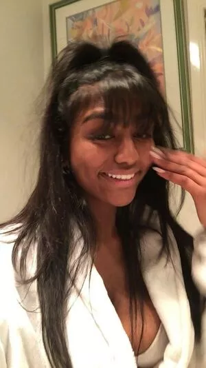 shreyanaidoo OnlyFans Leaked Free Thumbnail Picture - #ofETMCD7XT