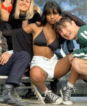 shreyanaidoo OnlyFans Leaked Free Thumbnail Picture - #qshHJV9WXy