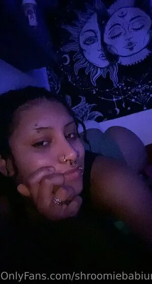 Shroomiebabiuncensored OnlyFans Leaked Free Thumbnail Picture - #frYeJRsdiJ