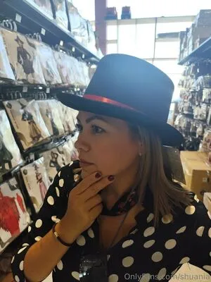 Shuania OnlyFans Leaked Free Thumbnail Picture - #c7uVYKc6gL