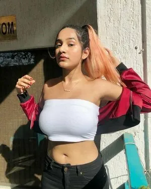 Shubhna Agarwal OnlyFans Leaked Free Thumbnail Picture - #fnIBOjR06o