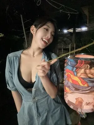 Shufen OnlyFans Leaked Free Thumbnail Picture - #Bluxf8Q9Hz