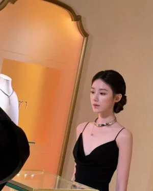 Shuhua OnlyFans Leaked Free Thumbnail Picture - #4dSL7G0StC