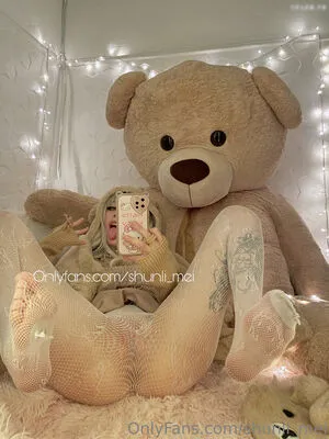 Shunlimei OnlyFans Leaked Free Thumbnail Picture - #8JQrwAS2Gf