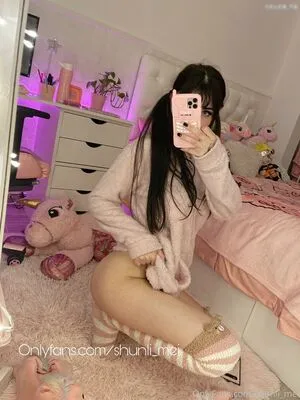 Shunlimei OnlyFans Leaked Free Thumbnail Picture - #cKMXG8WJLg