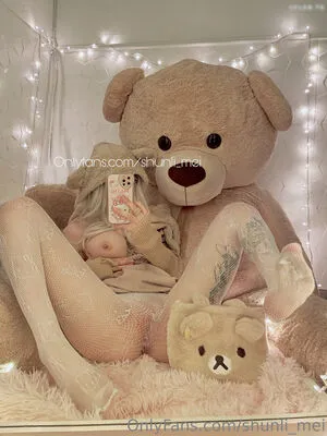 Shunlimei OnlyFans Leaked Free Thumbnail Picture - #runewwAdaY