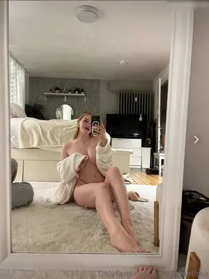 Shutupmelissa OnlyFans Leaked Free Thumbnail Picture - #vRhbQ4g063