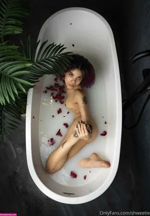 Shweetie OnlyFans Leaked Free Thumbnail Picture - #YSmONNDlhm