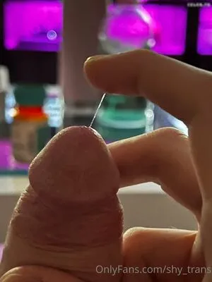 Shy Trans OnlyFans Leaked Free Thumbnail Picture - #0NyMm4PdFG