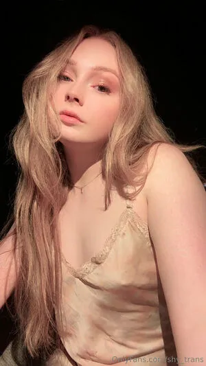 Shy Trans OnlyFans Leaked Free Thumbnail Picture - #J9WoO6HyY6