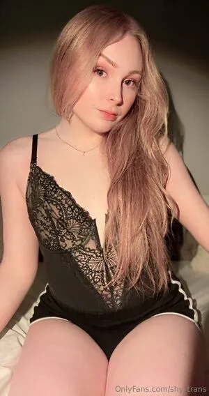 Shy Trans OnlyFans Leaked Free Thumbnail Picture - #pPVkfiomvv