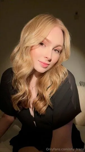 Shy Trans OnlyFans Leaked Free Thumbnail Picture - #piO6haxOUf
