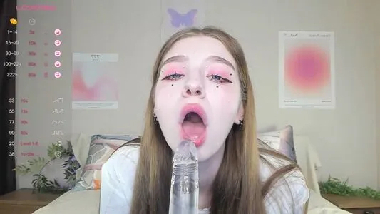 Shycinderella OnlyFans Leaked Free Thumbnail Picture - #ZiFiCnvDne