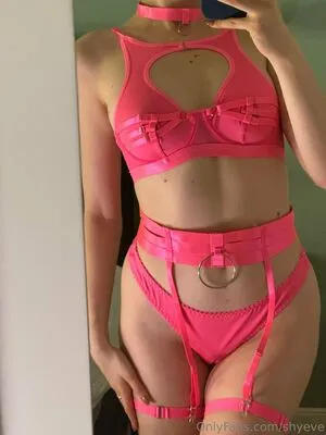 Shyeve OnlyFans Leaked Free Thumbnail Picture - #ay0XSPy16K