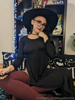 Shygothsecrets OnlyFans Leaked Free Thumbnail Picture - #89rebQckgm
