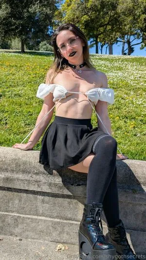 Shygothsecrets OnlyFans Leaked Free Thumbnail Picture - #SNv5QDdRuj