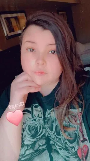Shykittenmittin OnlyFans Leaked Free Thumbnail Picture - #IkMCVC170B