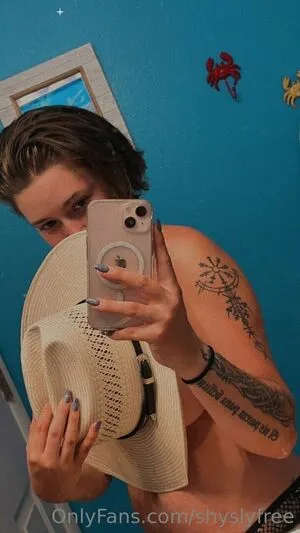 Shyslyfree OnlyFans Leaked Free Thumbnail Picture - #z8JiLhuuYW