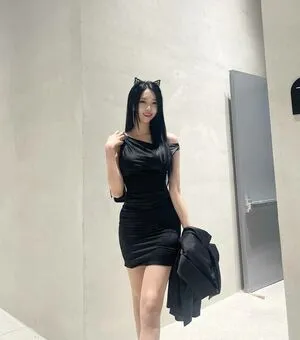 Siah Lee OnlyFans Leaked Free Thumbnail Picture - #9QqSk6vsKb