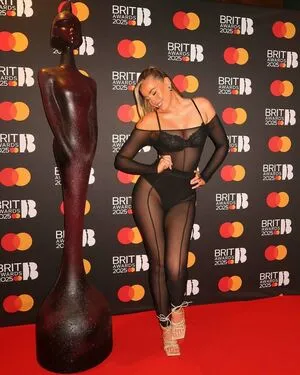 Sian Owen OnlyFans Leaked Free Thumbnail Picture - #j8e0deqDOB