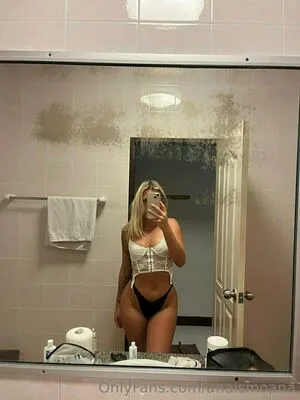 Sianaanaom OnlyFans Leaked Free Thumbnail Picture - #x1Qd01ChPk