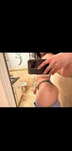 Siarly O OnlyFans Leaked Free Thumbnail Picture - #XmSwxkITTu