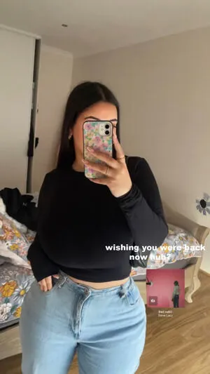 Sibel T OnlyFans Leaked Free Thumbnail Picture - #IVyhiOcnPe