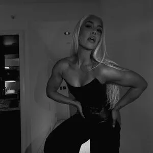 Sibley Scoles OnlyFans Leaked Free Thumbnail Picture - #5okF7a1s2X