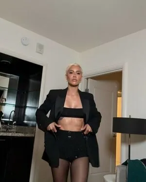 Sibley Scoles OnlyFans Leaked Free Thumbnail Picture - #TzYw44JM5I