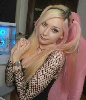 Sickemoangel OnlyFans Leaked Free Thumbnail Picture - #KjAaz5AOF8