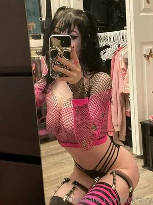 Sickkfairyy OnlyFans Leaked Free Thumbnail Picture - #9ExG4NOID1