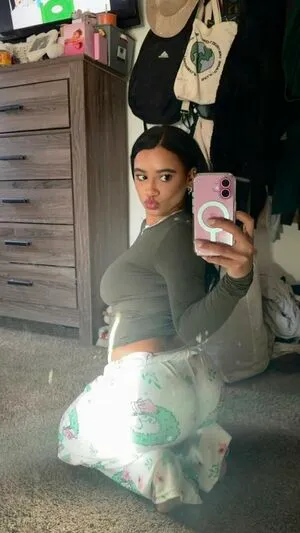 Sidneerae OnlyFans Leaked Free Thumbnail Picture - #4R4tJmDMKJ