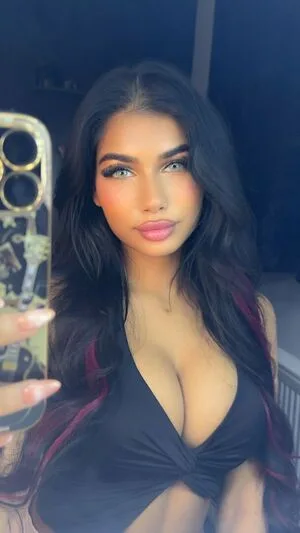 Sie Rx OnlyFans Leaked Free Thumbnail Picture - #hwmcBu8BXo
