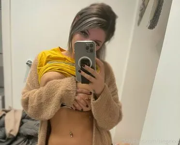 siegexxx OnlyFans Leaked Free Thumbnail Picture - #8MobIJJ906