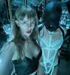 Sienna Carlisle OnlyFans Leaked Free Thumbnail Picture - #it5brZAHOa