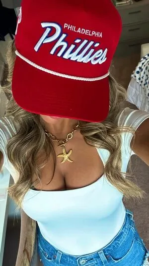 Sienna Holland OnlyFans Leaked Free Thumbnail Picture - #ZsUJfee4gu