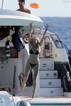 Sienna Miller OnlyFans Leaked Free Thumbnail Picture - #ELw4OmM3wG