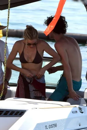 Sienna Miller OnlyFans Leaked Free Thumbnail Picture - #OUflnsMxKo