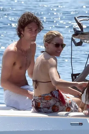 Sienna Miller OnlyFans Leaked Free Thumbnail Picture - #P1WrvwW252